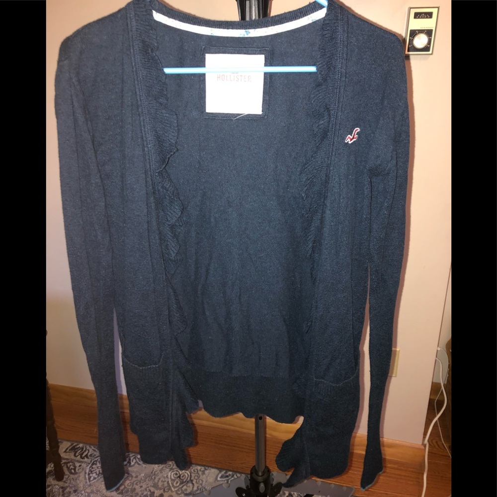 Women’s long sleeve cardigan